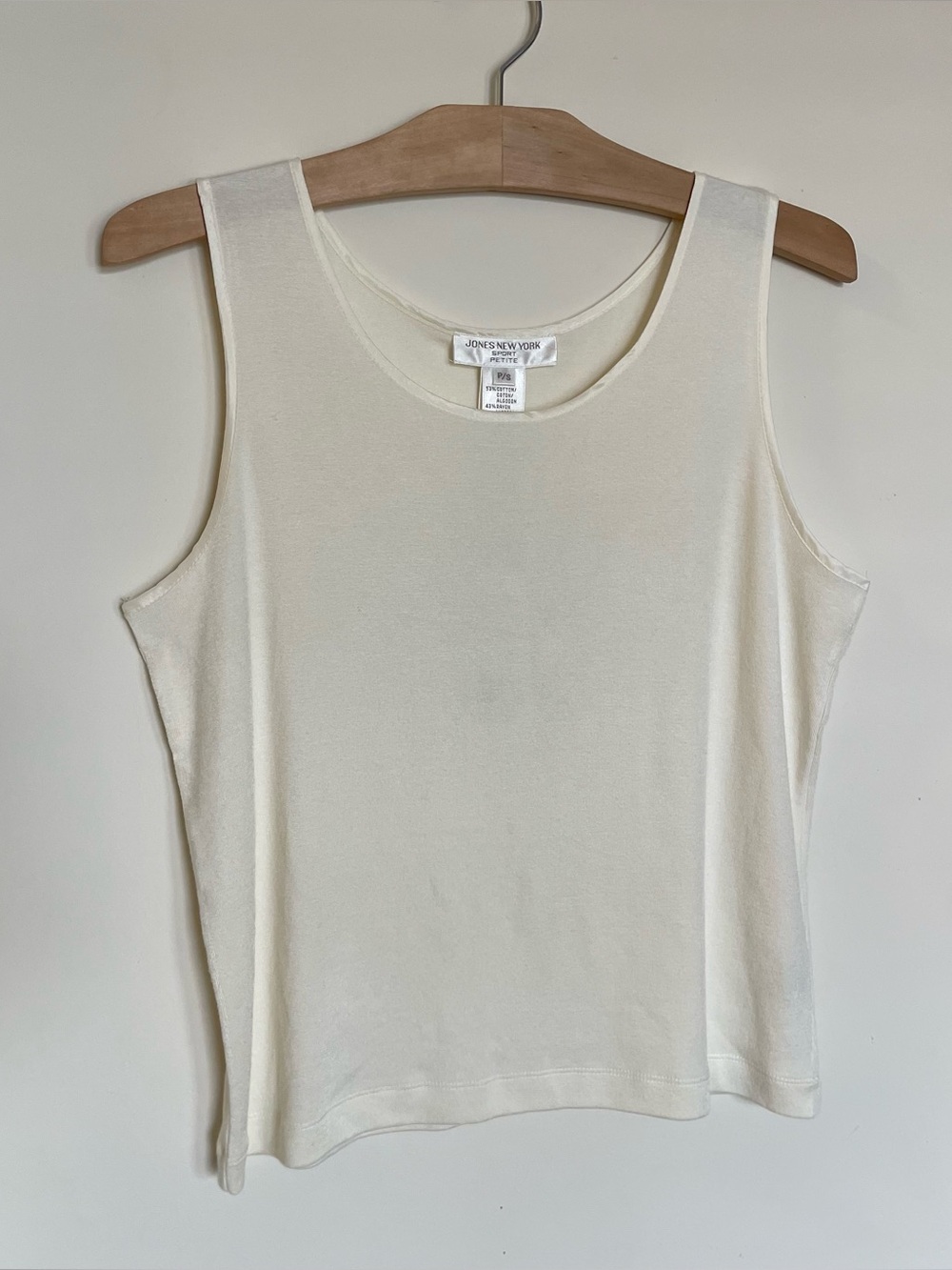 NWT Jones New York Ivory Scoop Neck Tank Top Petite S